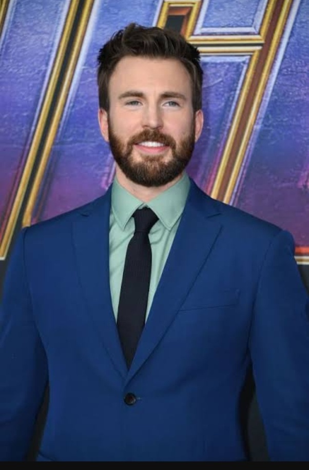 Does Chris Evans looks good with a beard? Why or why not