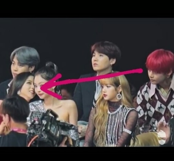 Does V like Black Pink’s Jisoo? Quora