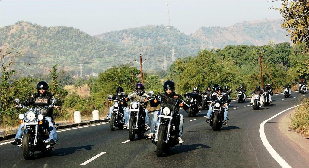 Apa maksudnya seorang pemoge &lsquo;sunmori&rsquo;? Kenapa moge-nya tidak dipakai  harian saja? - Quora