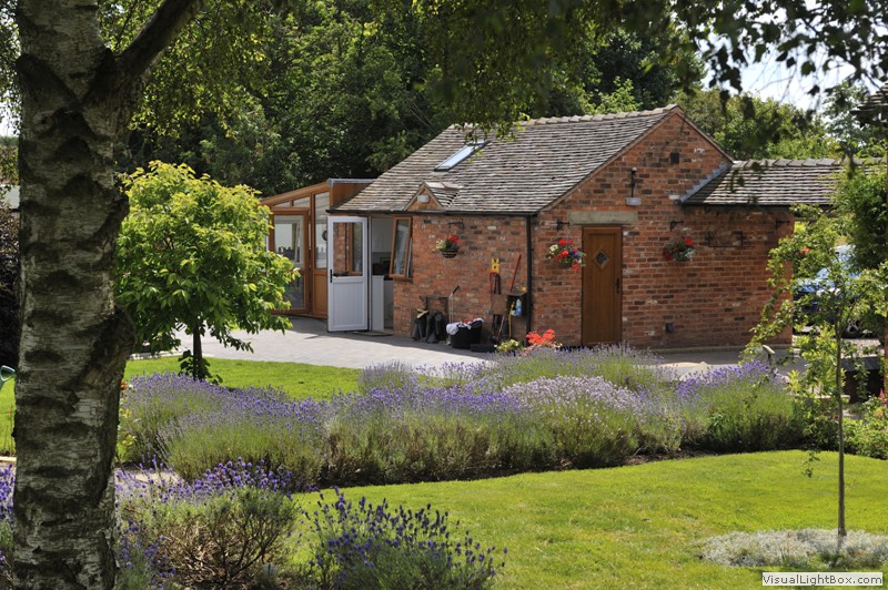 Staffordshire, Cheshire and Birmingham Boarding Kennels QQLTD