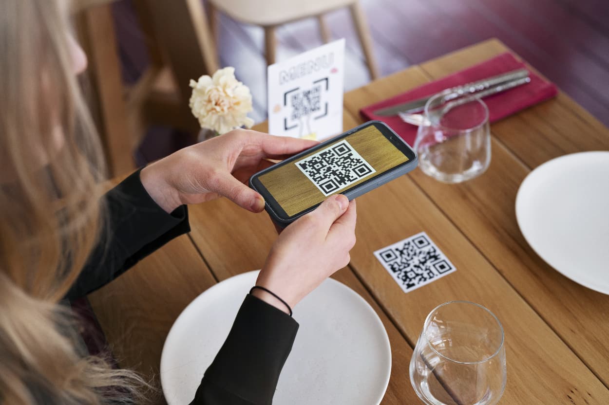Create a Feedback QR Code to Collect Reviews and Improve Your Business