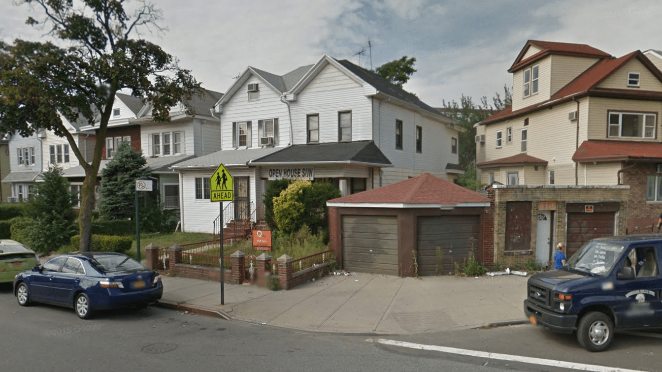 284 Dahill Road Brooklyn NY 11218 Q realty