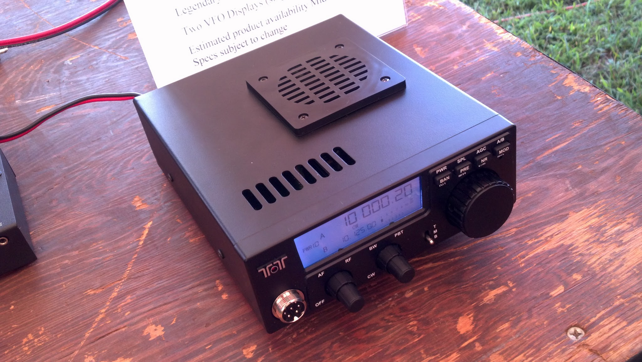 TenTec Model 539 TenTec’s new QRP transceiver Q R P e r