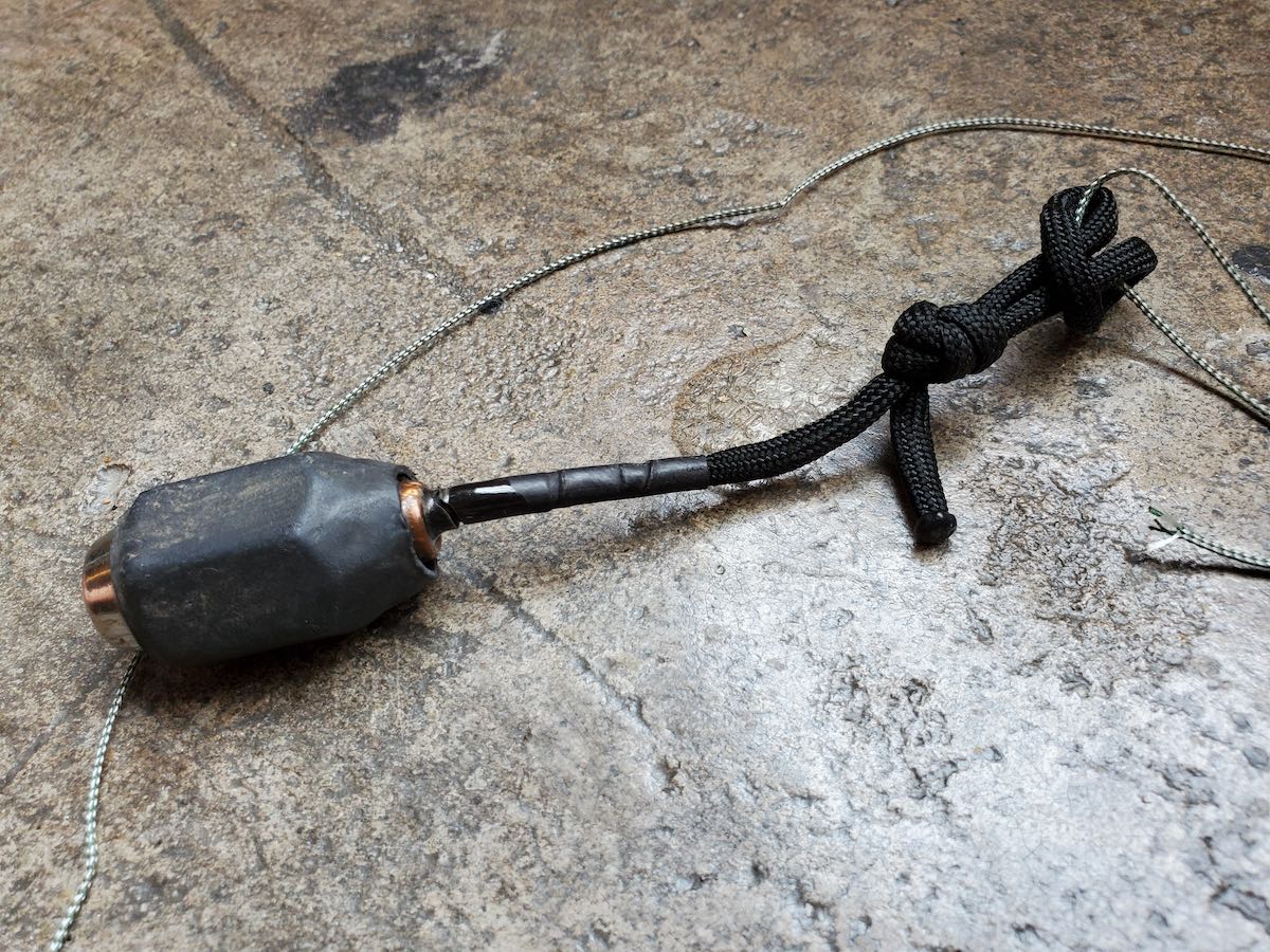 Dan’s clever chalk line homebrew EFHW antenna Q R P e r