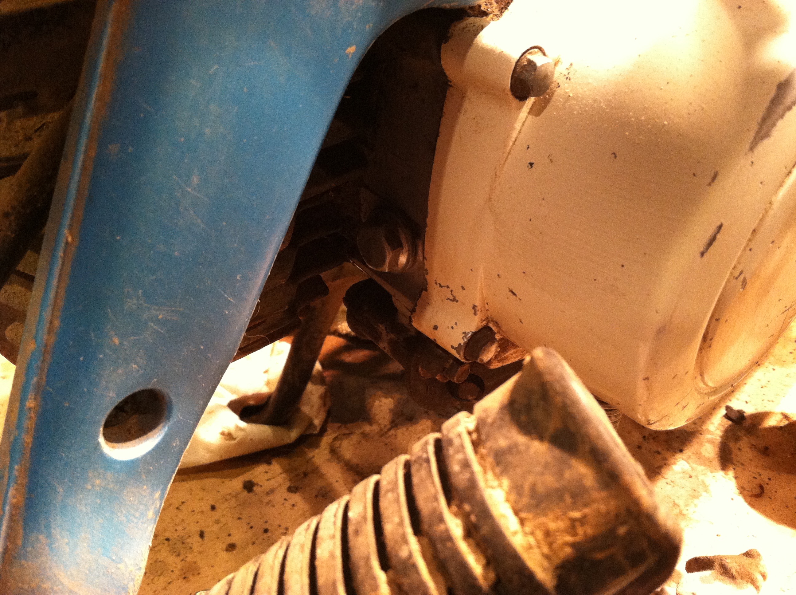 1981 Honda nc50 transmission fluid change — Moped Army