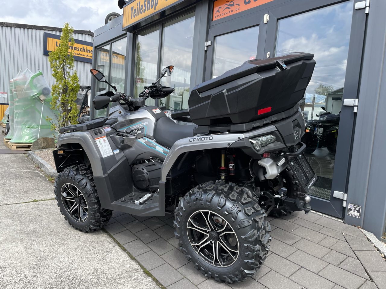 ATV / Quad CFMOTO CForce 850 V2 EFI 4×4, 62,5 PS, 800 ccm, LOF, Mod. 2021 inkl. Koffer QUADFARM