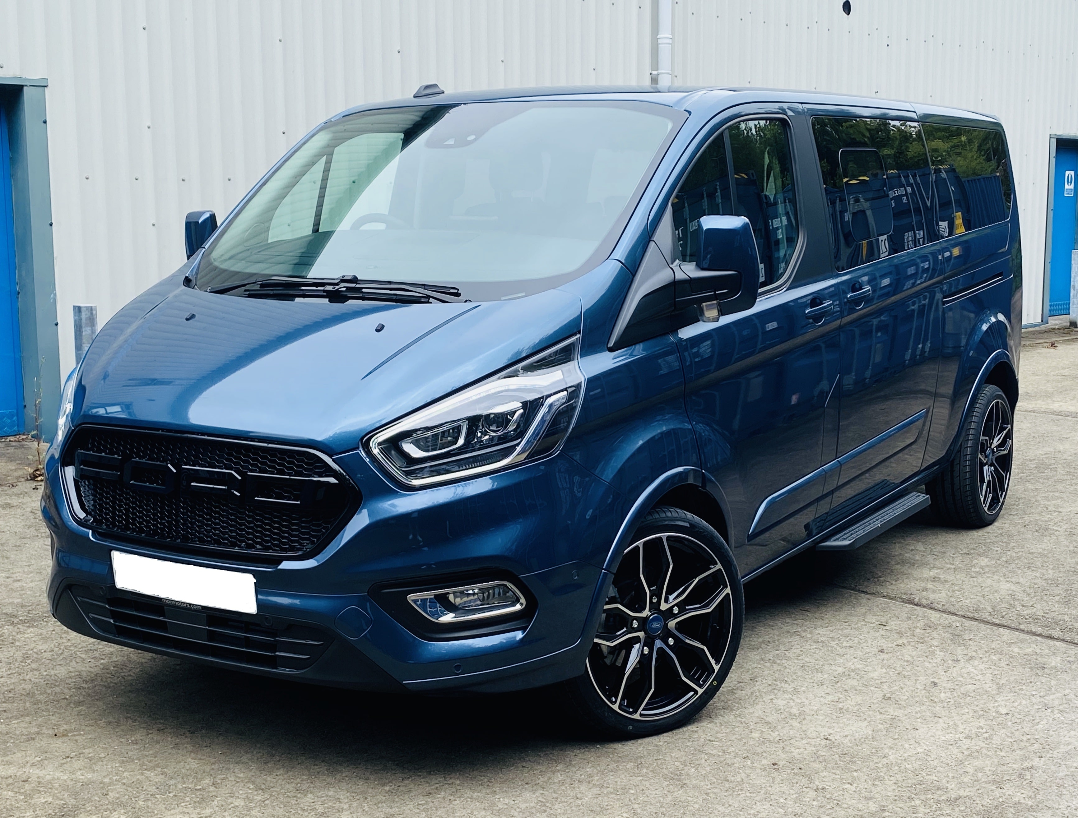 Ford Tourneo Custom Quadrant Vehicles Van Sales UK