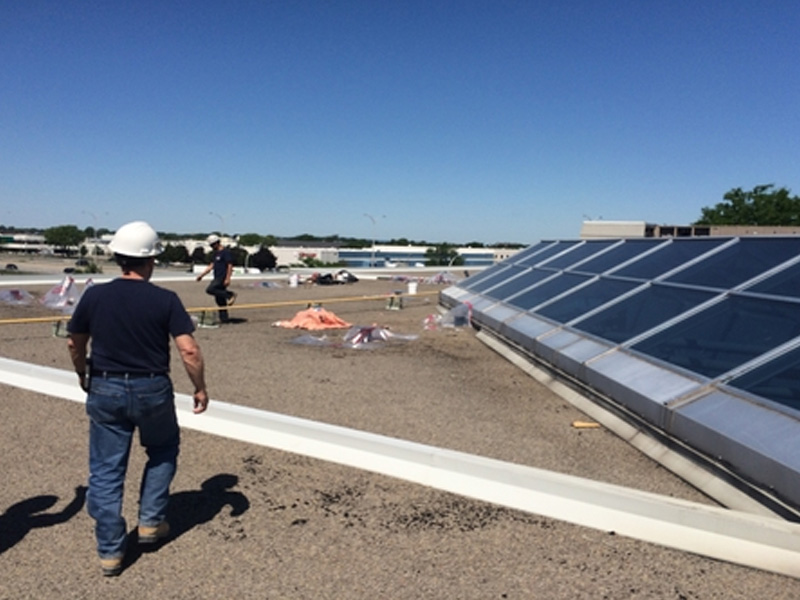 Hypertec 2800 Ph. 2, Suite A - Quadrax