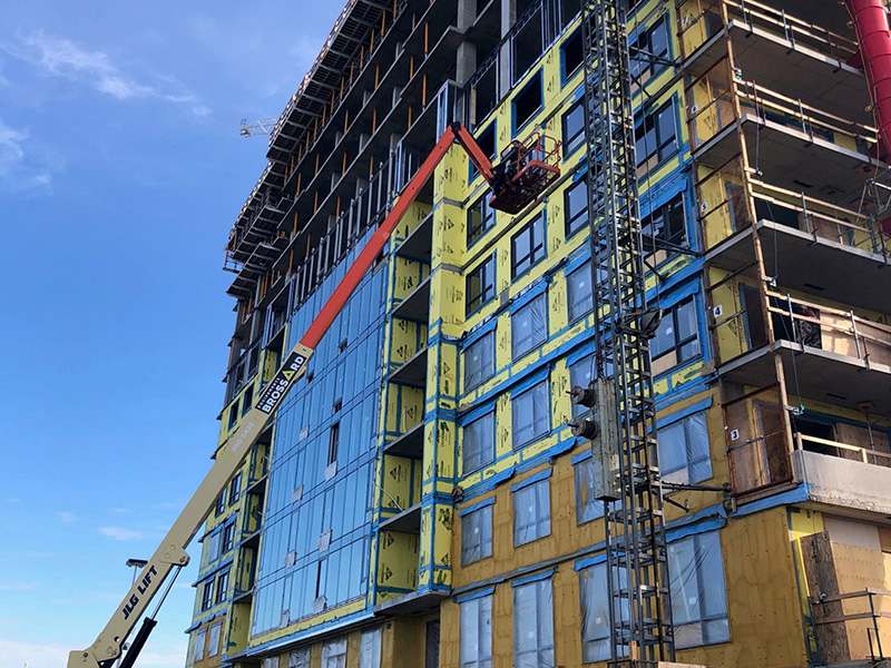 Équinoxe DanielJohnson Quadrax