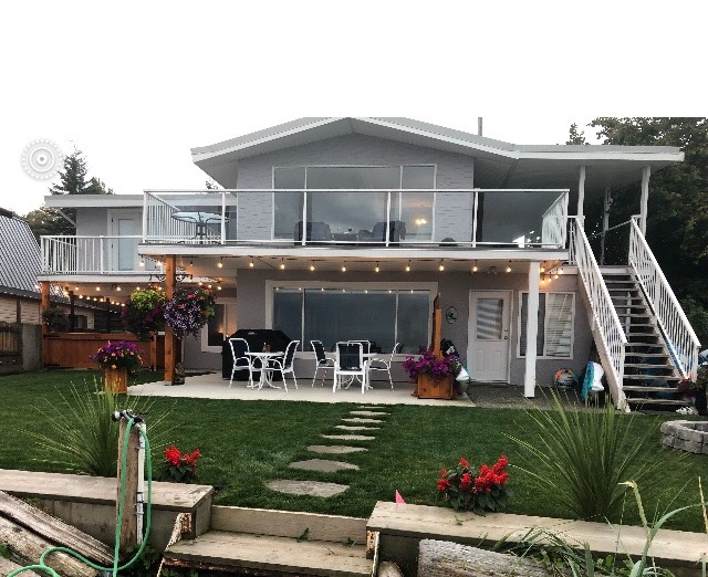 Gallery Qualicum Beach House