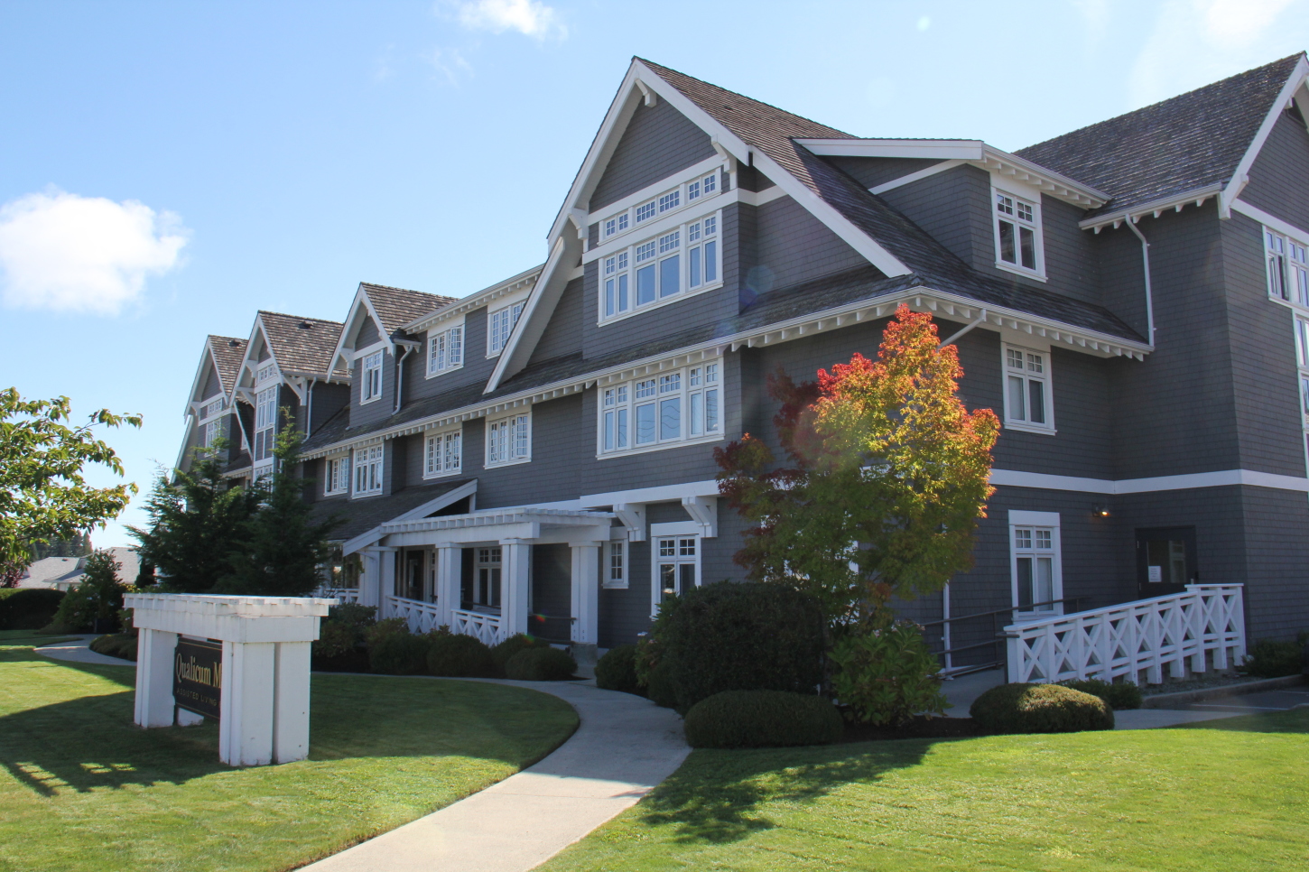 Qualicum Manor LongTerm Care Qualicum Beach