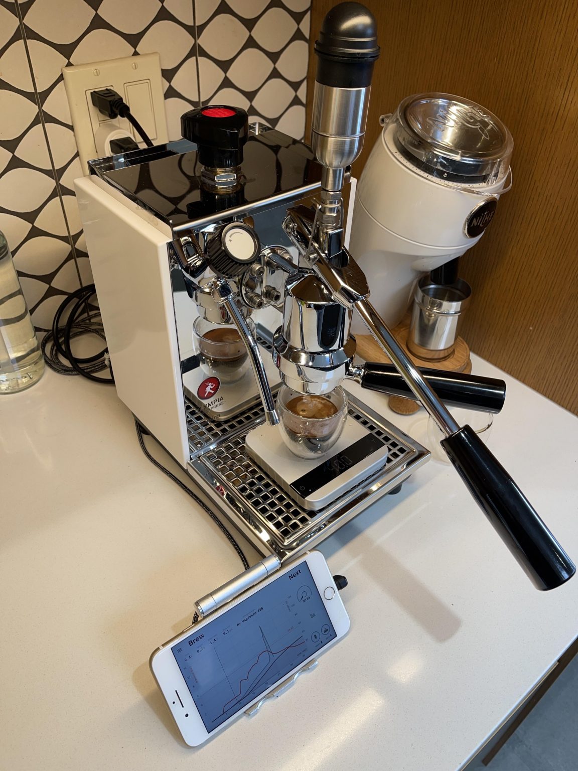 Naked Portafilter Smart Espresso Profiler for Olympia Cremina