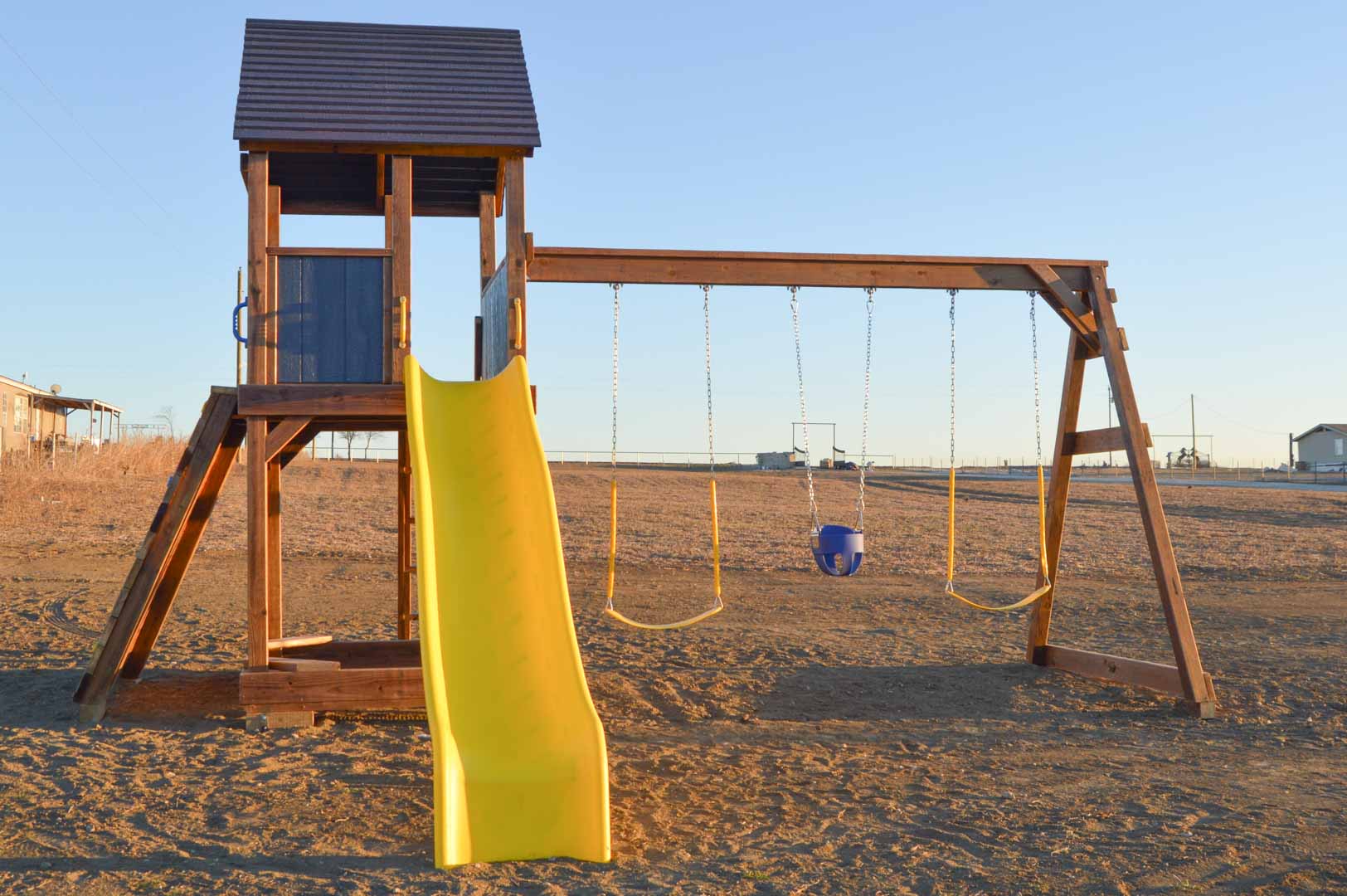 Simple Swing Set Quality Playscapes