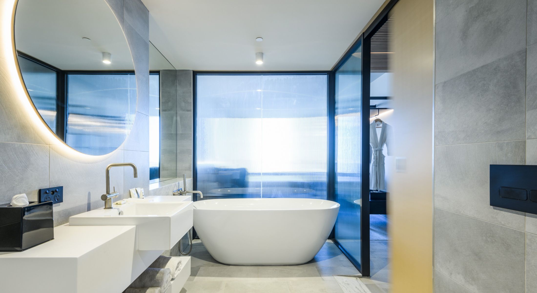 Home Quay Perth Hotel