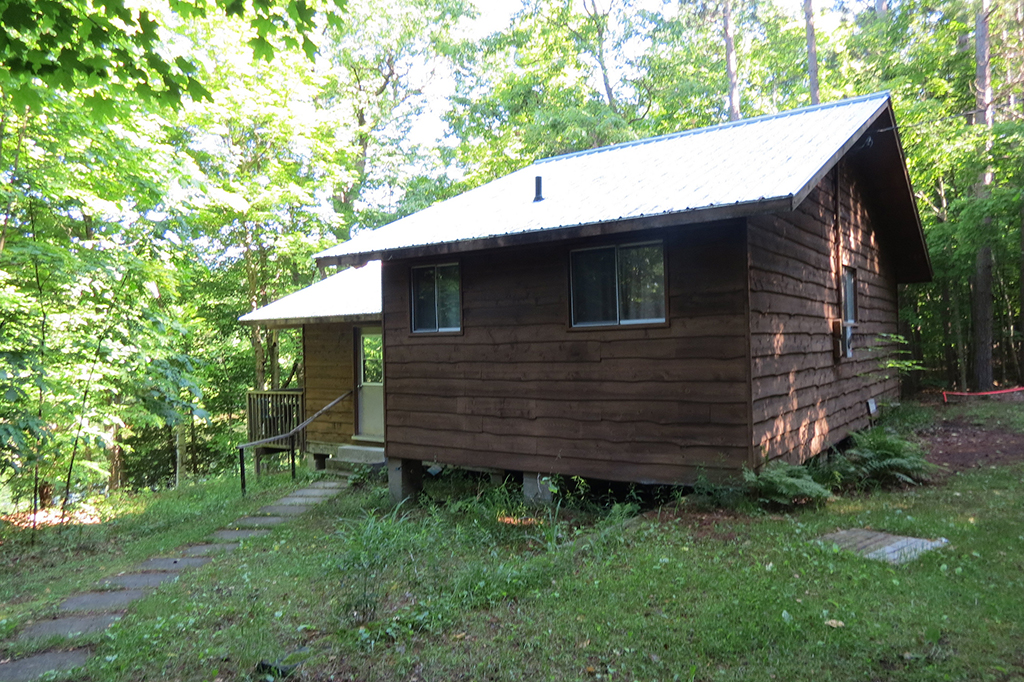 Queen's University Biological Station