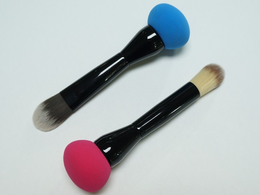 (Foundation Brush With Sponge) QBFB129B Queen Brush