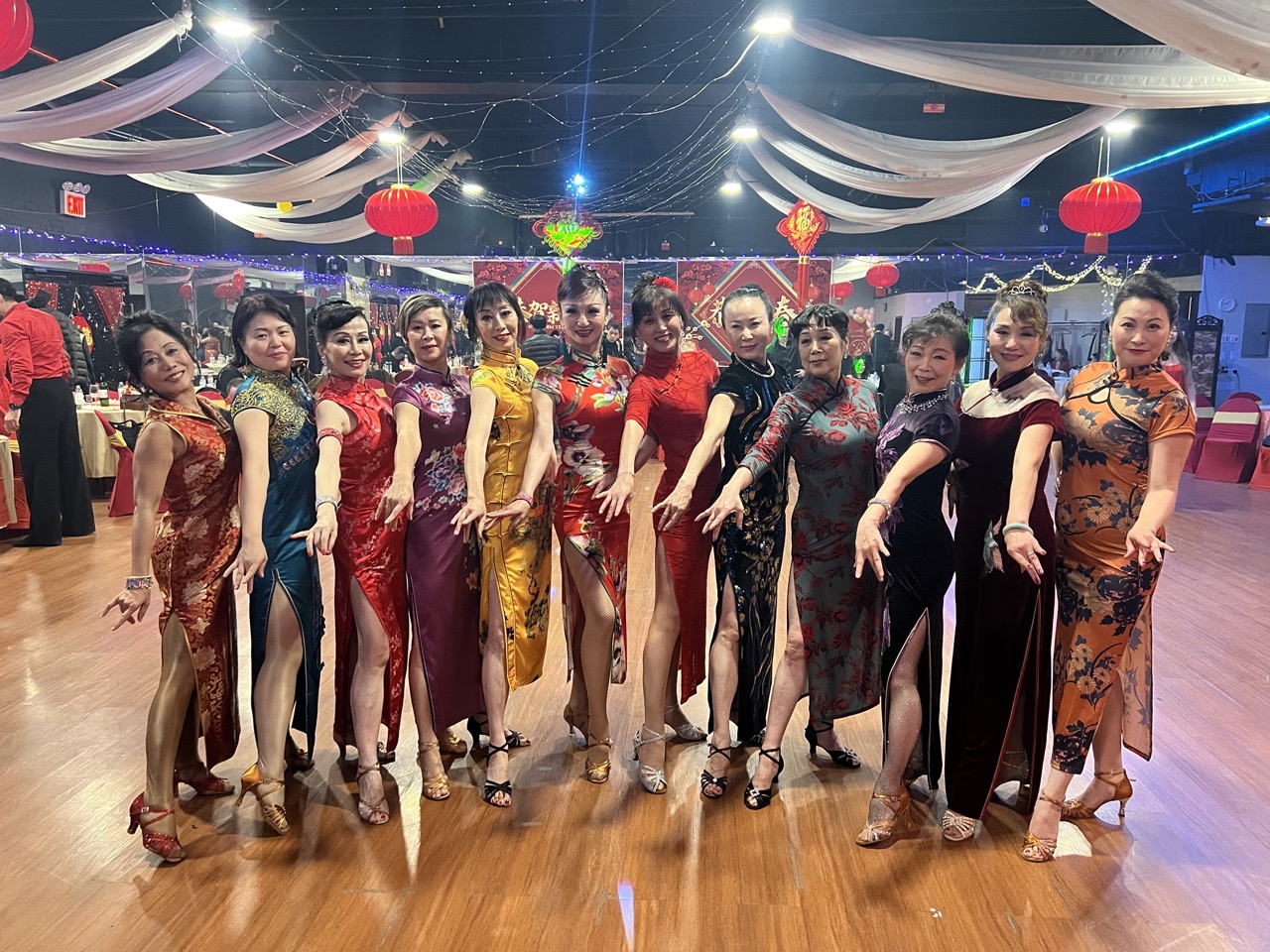 Queens Ballroom Dance Ballroom Dancing Weddings Dance