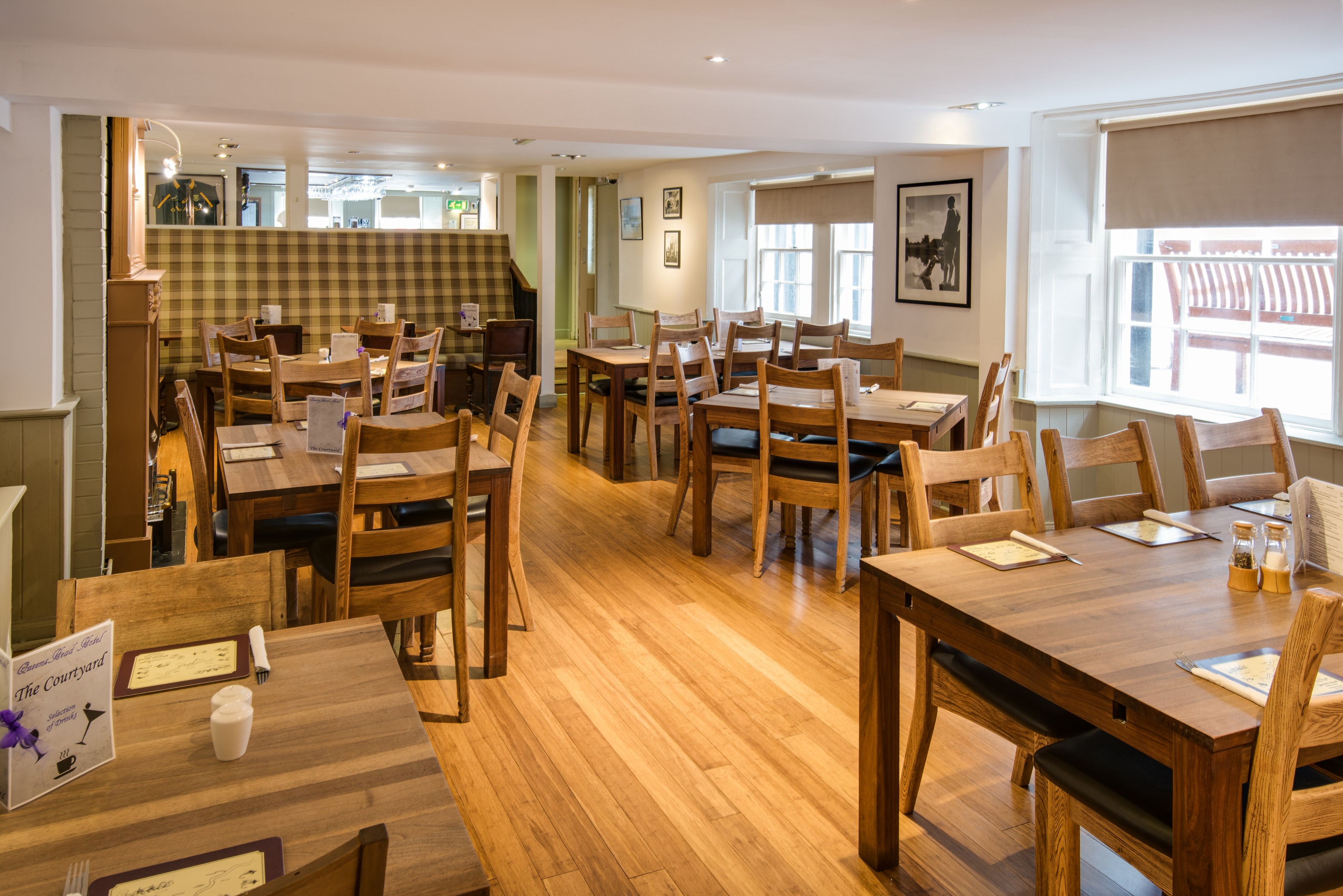 Restaurant & Bar The Queens Head Hotel, Kelso