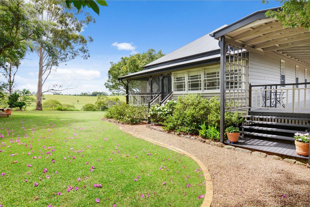 Country Maleny Queenslander Queenslander Homes