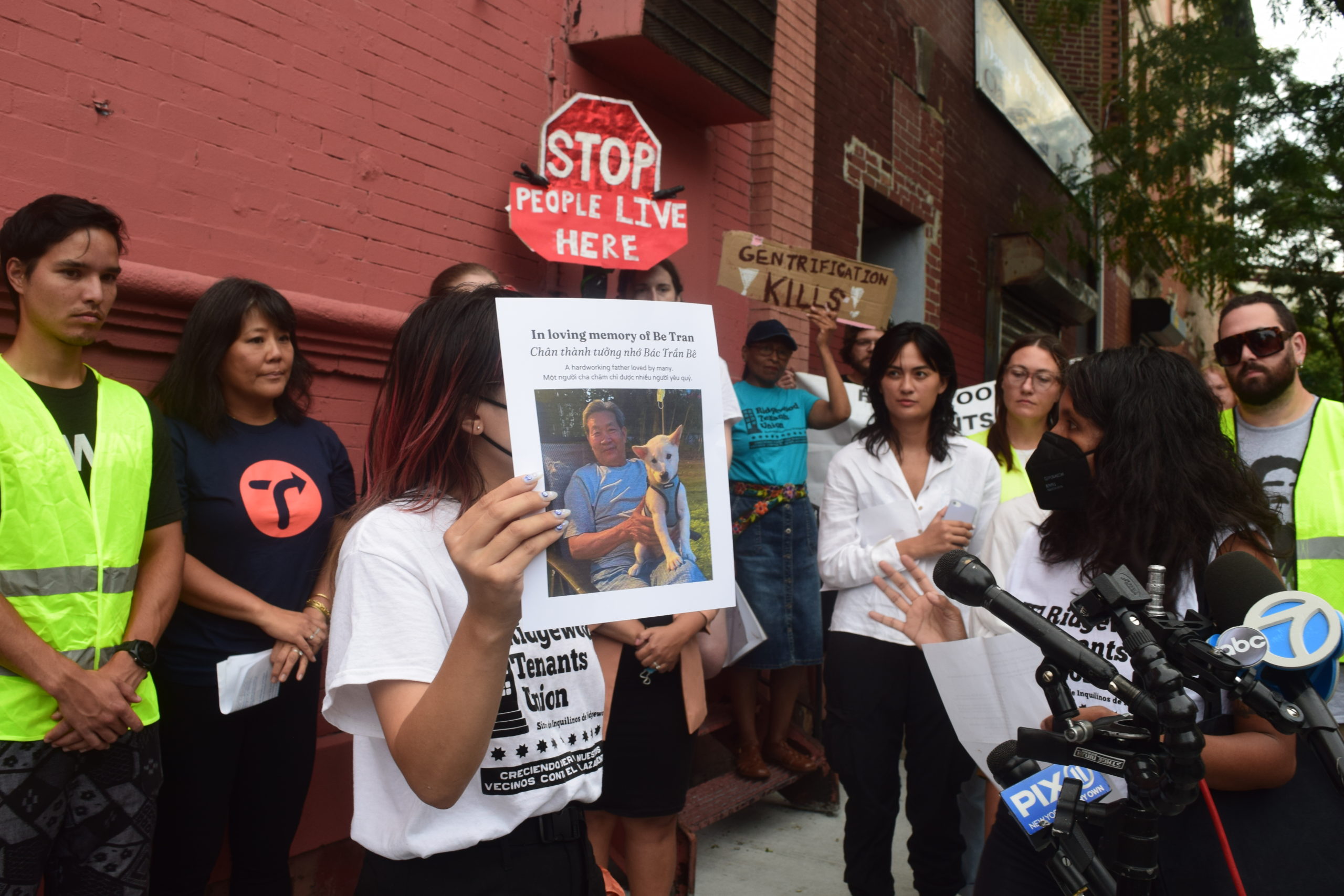 Ridgewood rallies for killed DoorDash worker Queens Ledger