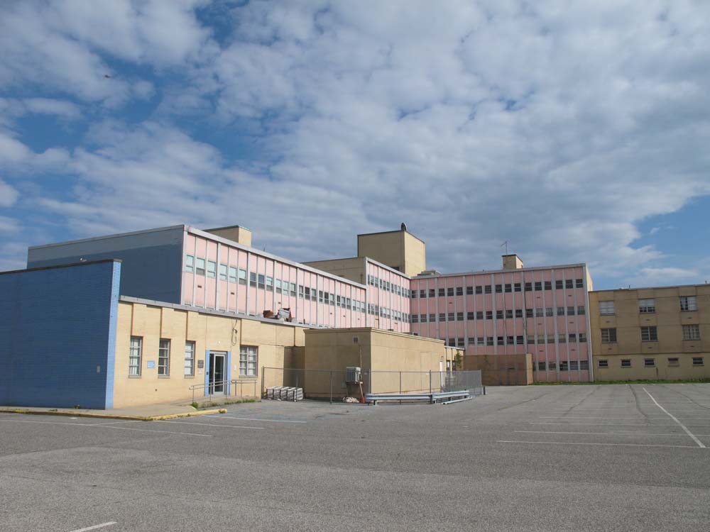 Schuman & Lichtenstein Peninsula General Extended Nursing Building