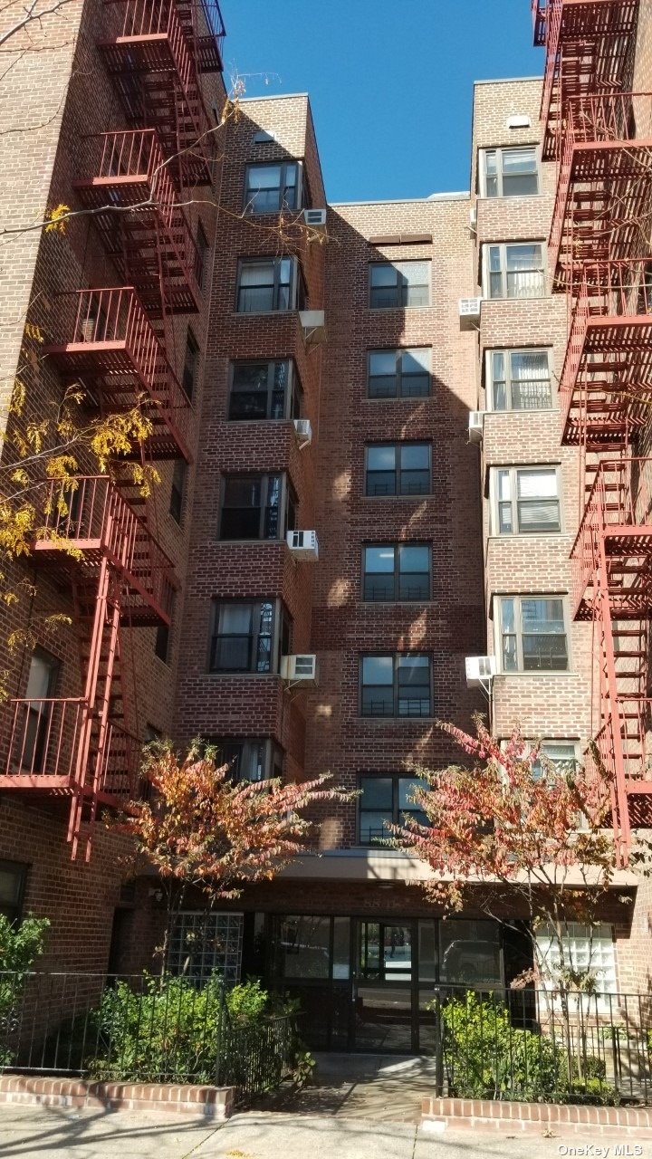 1 Bedroom Apartment Queens Properties