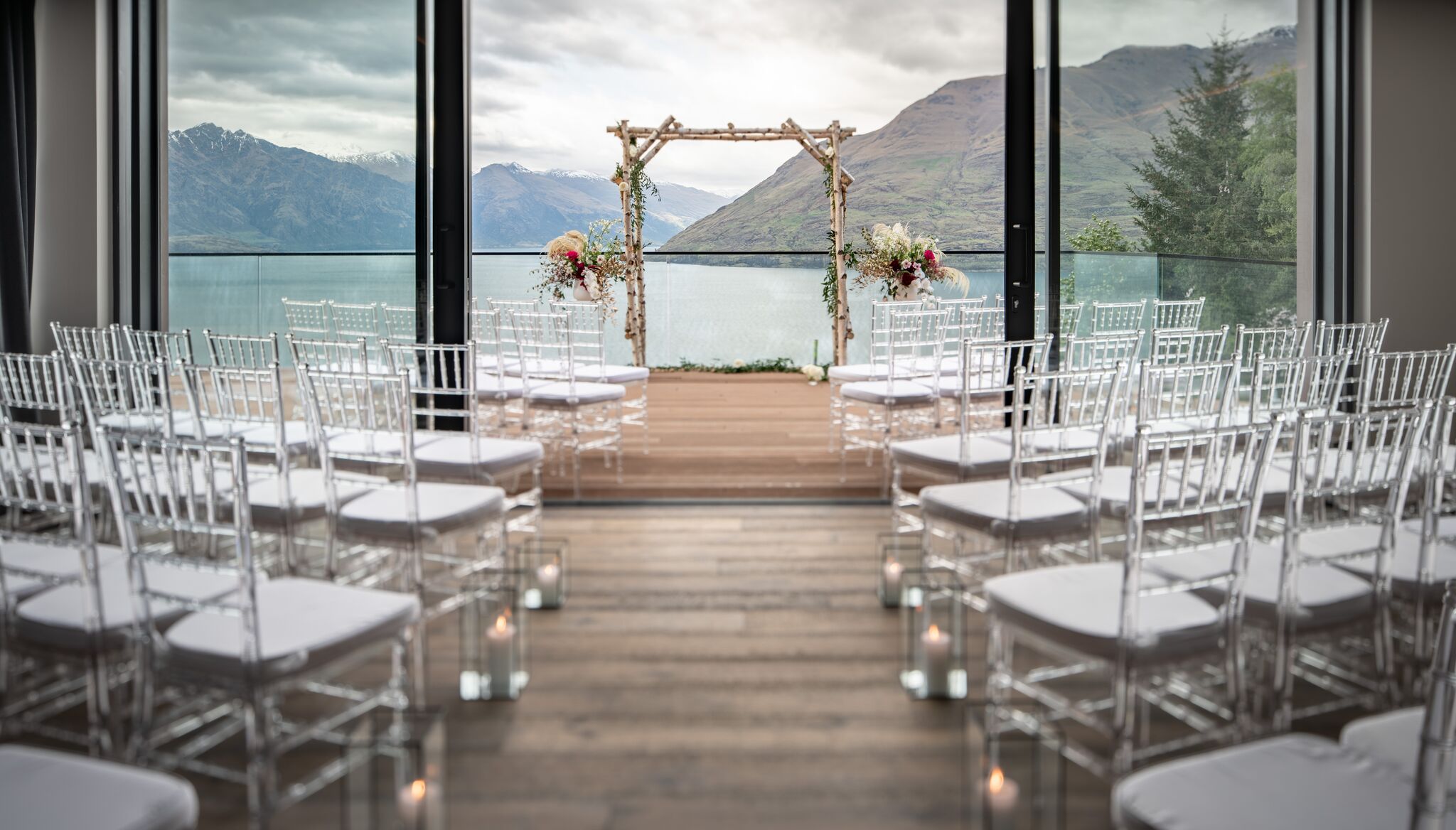 Chiavari Chairs Clear » Queenstown Wedding Hire
