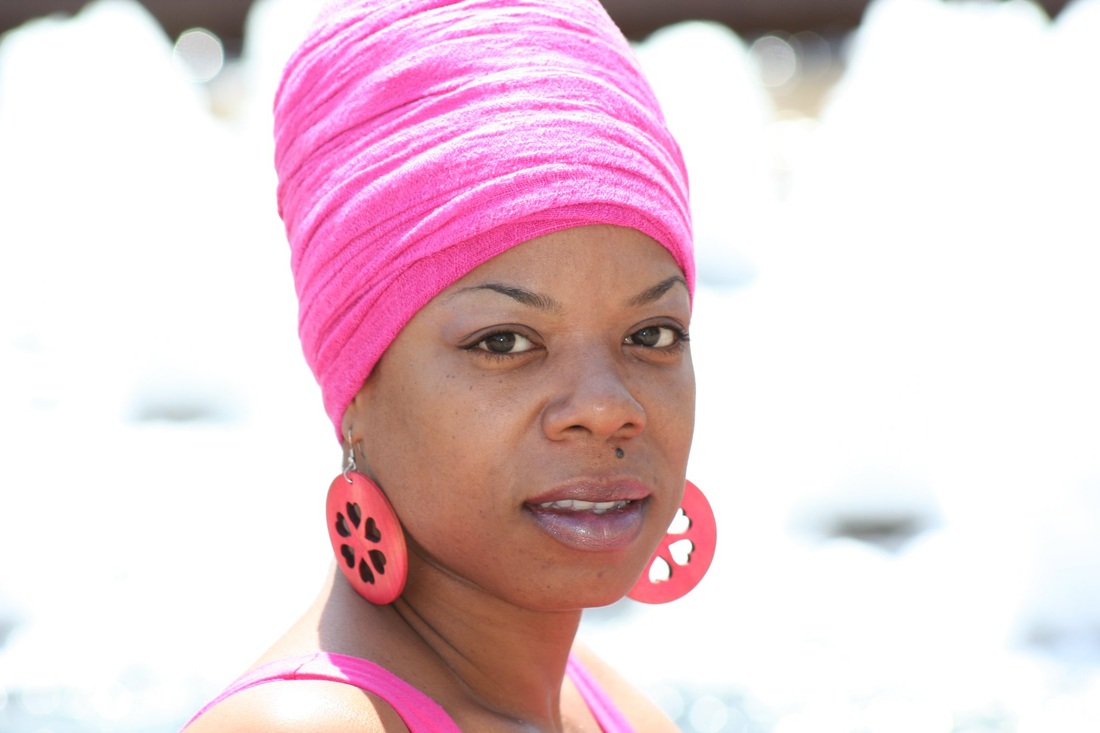 True UniverseEl Jewel Dreads & Locs of Dallas TX Natural Hair Stylist