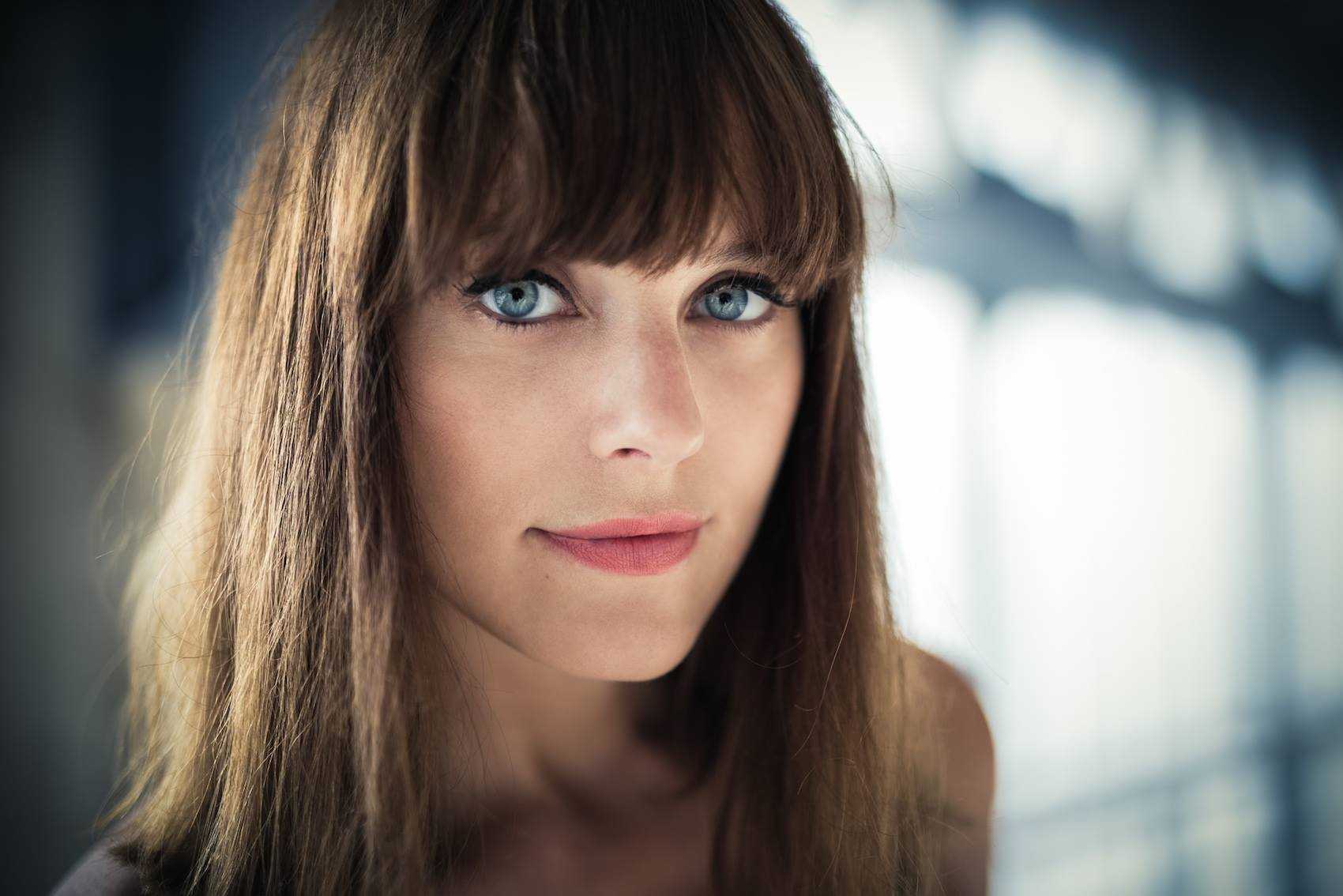 CHERIE ++ MALVINA MEINIER CHARLOTTE SAVARY Que Faire