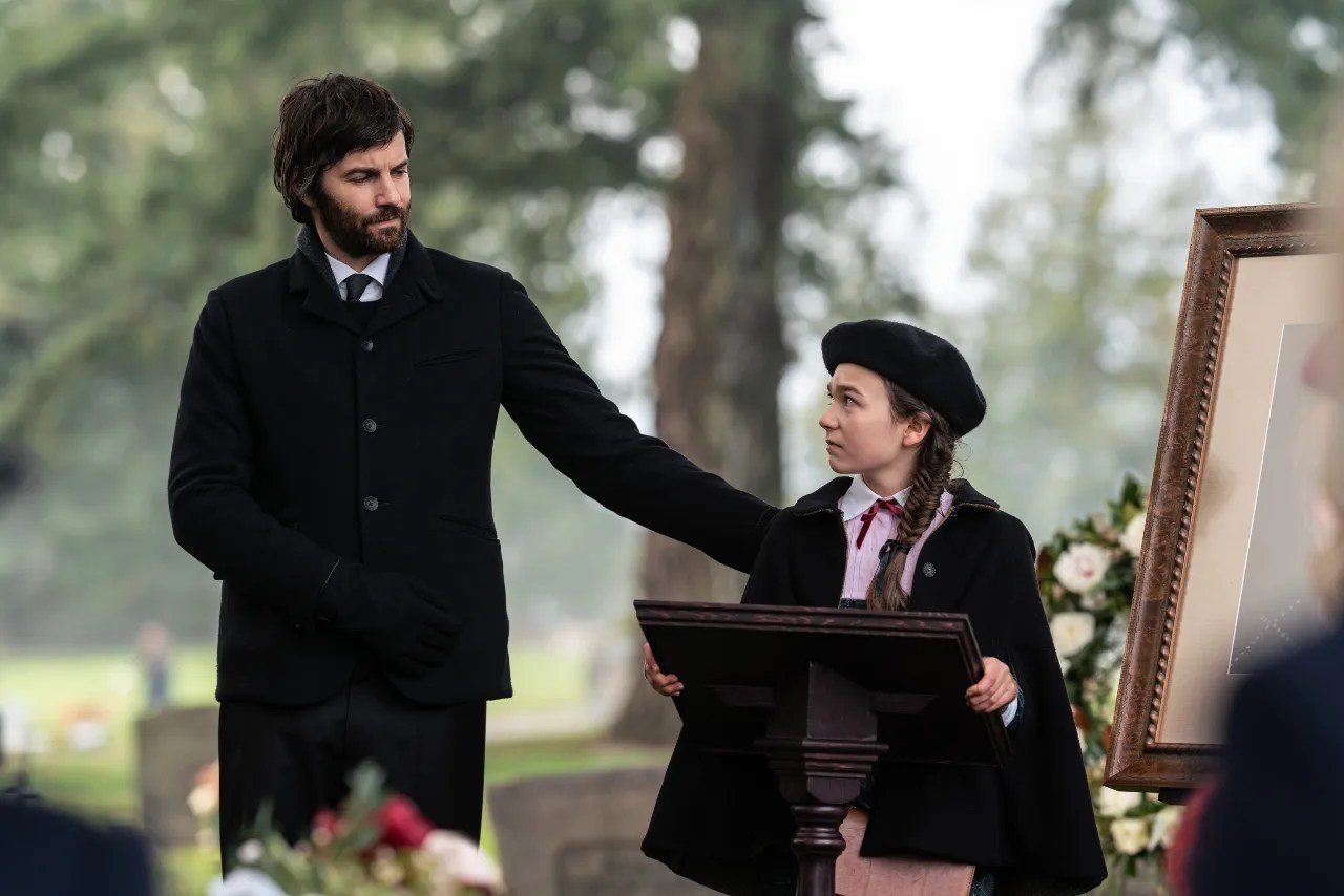 "Home Before Dark" Un viaje intrigante a la infancia y la