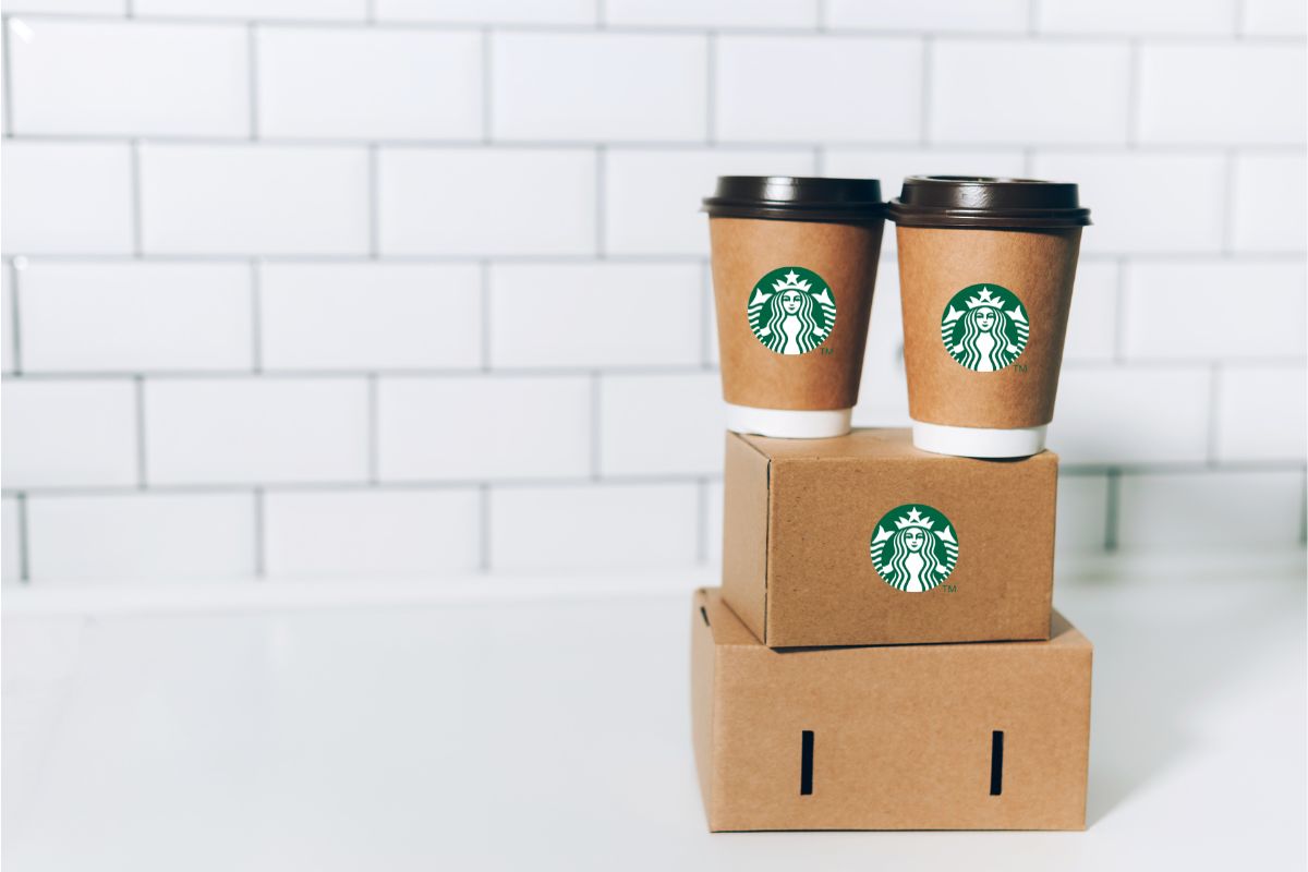 What Is Starbucks Coffee Traveler?(Sizes, Prices, How to Order