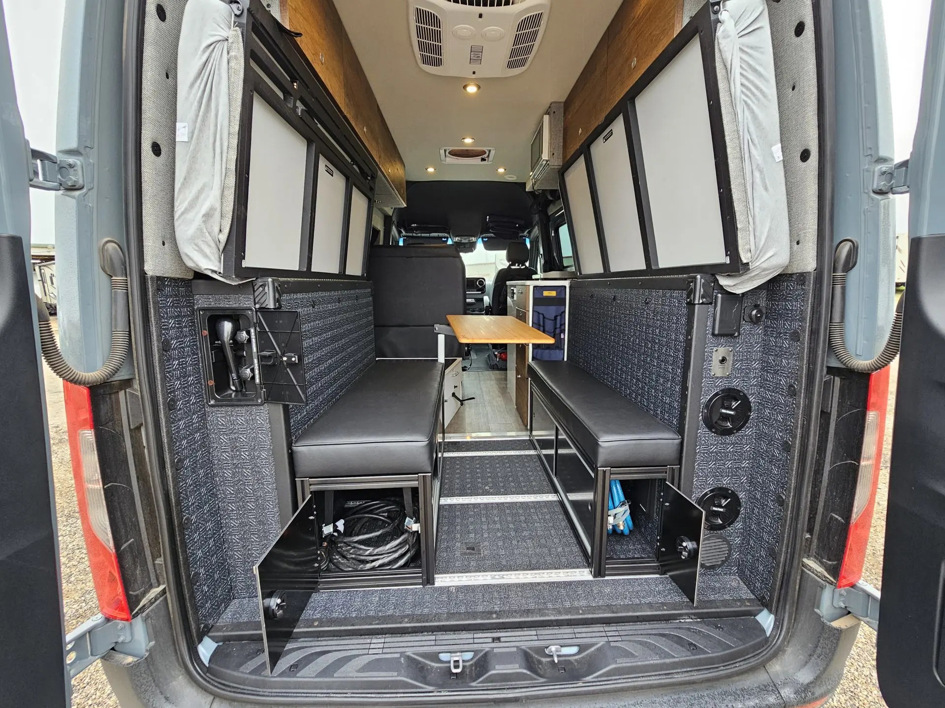 Storyteller Overland Quest RV