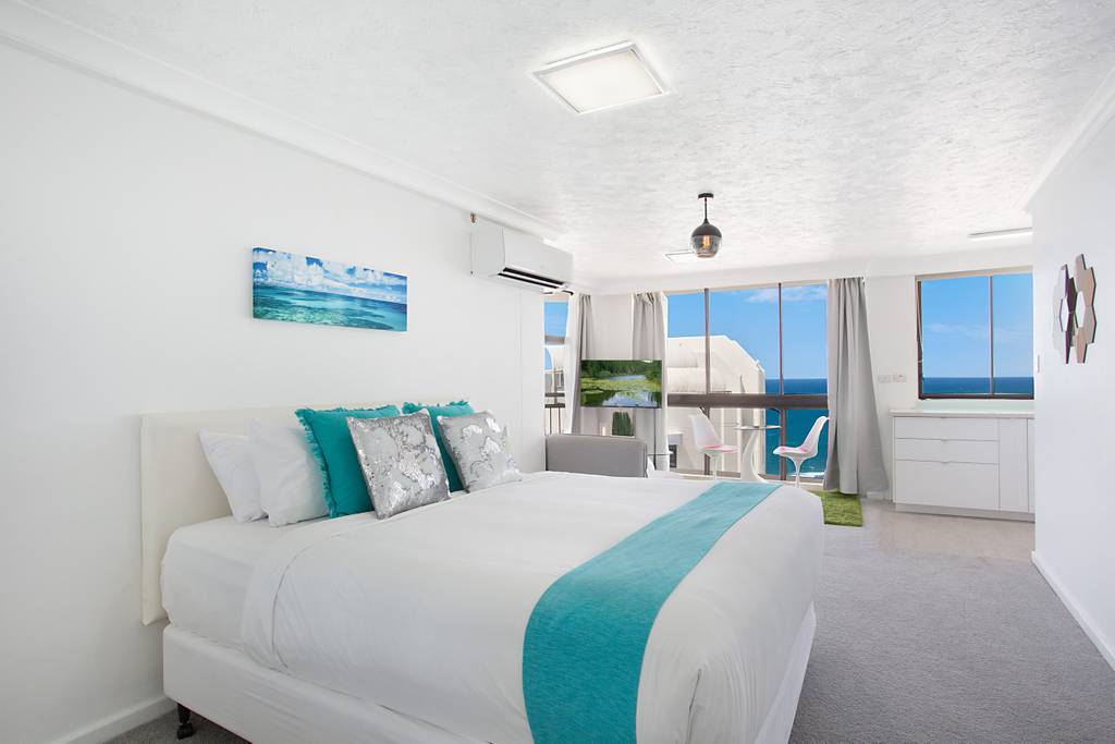 Top 6 Airbnb Picks in The Gold Coast Quickbreaks