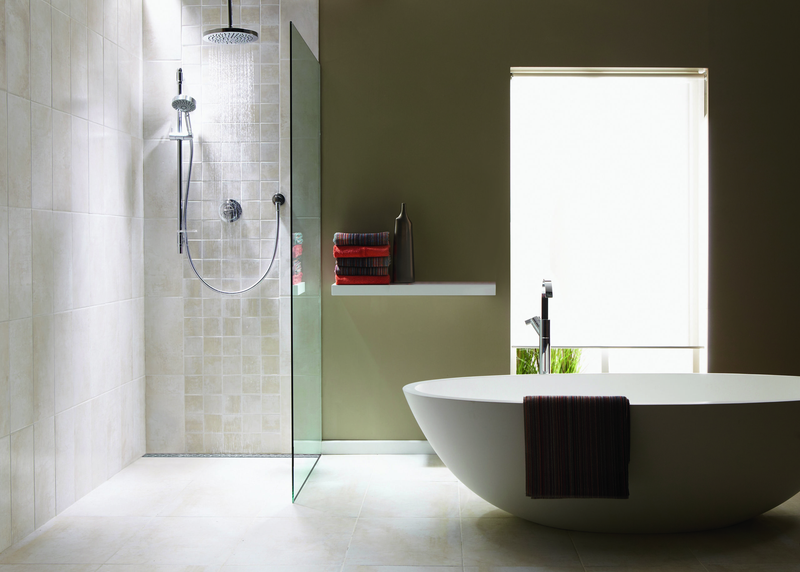 What to Consider When Opting for a Curbless Shower L.R. Brands Blog