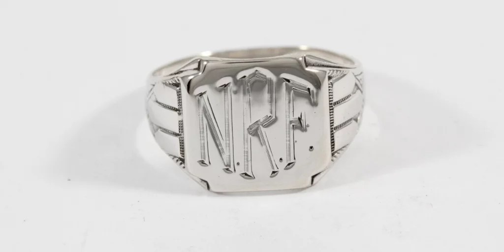 5 Types of Jewelry Engraving Fonts