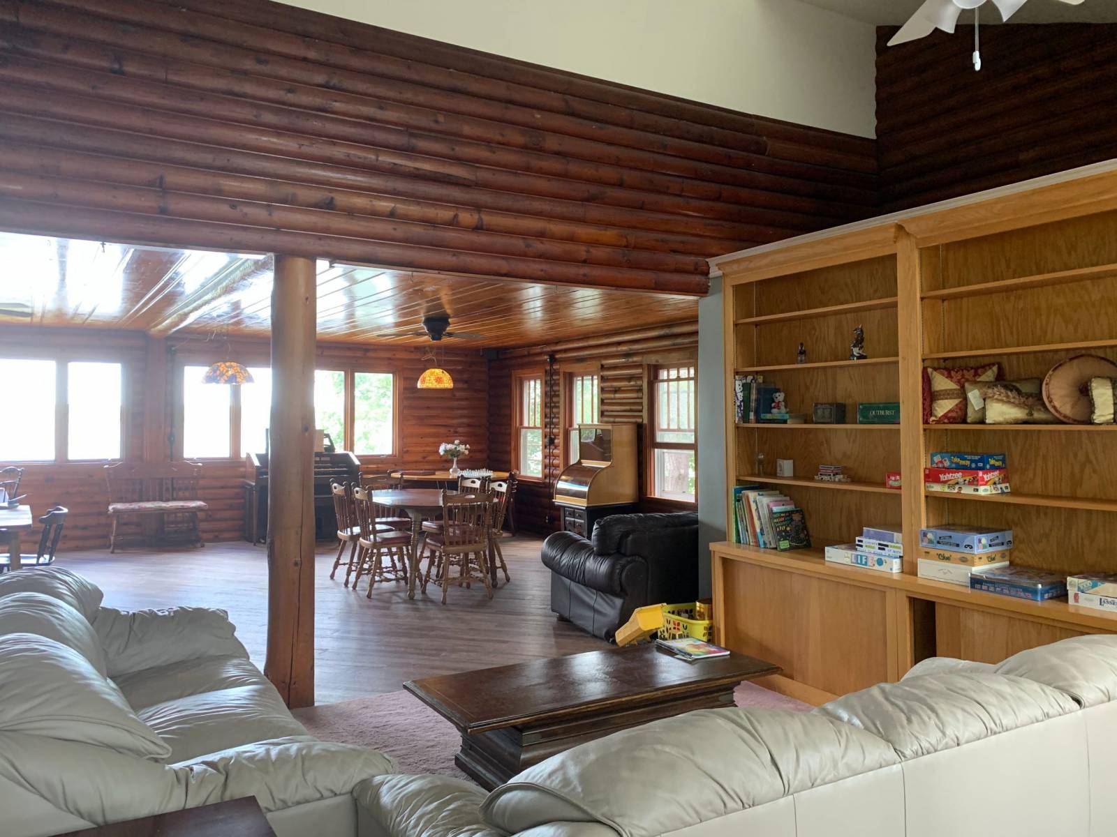 The Retreat at Lost Land Lake Wisconsin's Only Quiet Lakes Hayward, Wisconsin Unhurried