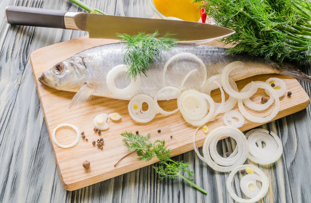 4 SummerFriendly Cedar Plank Fish Recipes The Healthy Fish