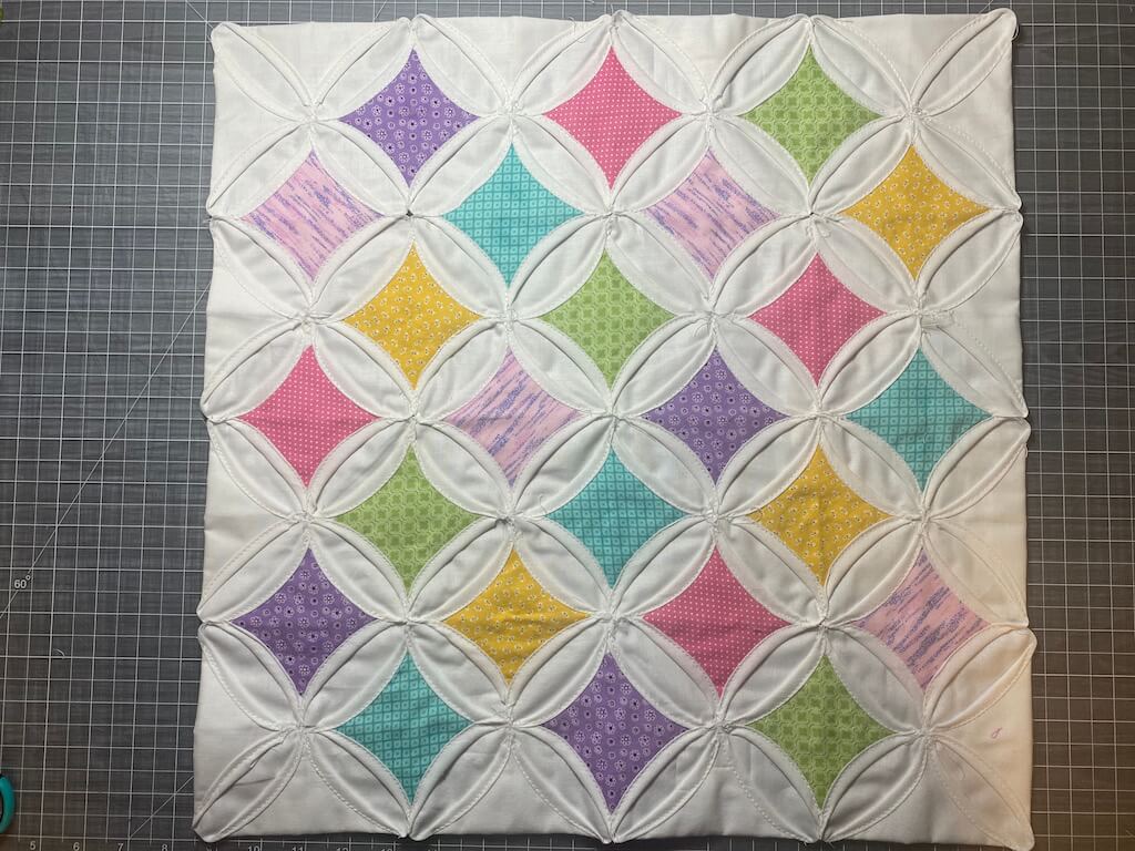 Cathedral Window Quilt Pattern A StepbyStep Tutorial