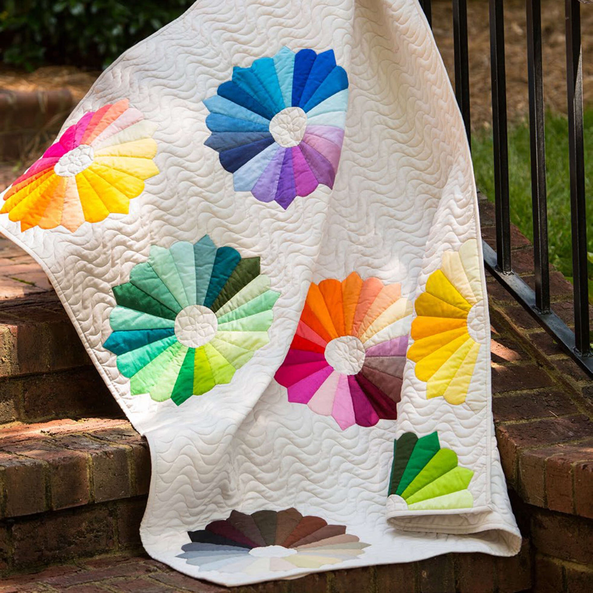 Celebrate Creativity with the Color Spoken Here Wall Quilt! Quilted Dreams Quilt Pattern
