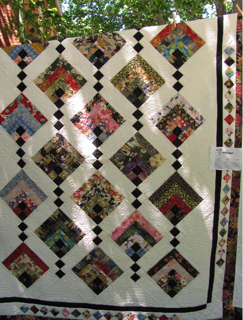 Japanese Fabric Chain Quilt That Dangles The Quilt Blocks Quilting Cubby