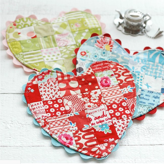 Be My Valentine Mug Rug Quilting Digest