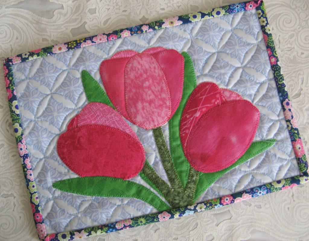 Spring Tulips Mug Rug Quilting Digest