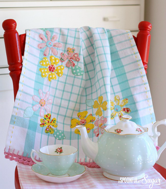 Warm Weather with Pretty Tea Towels Quilting Digest