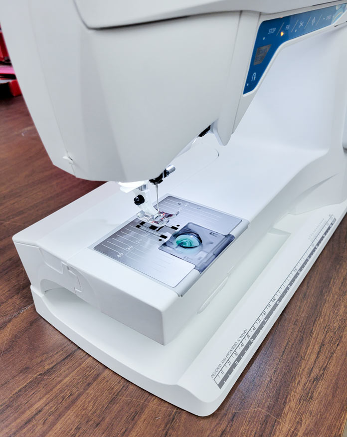 Introducing the (very pretty!) Husqvarna Viking Opal 670 QUILTsocial