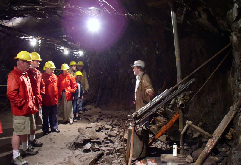 Mine Tours Quincy Mine Hoist Association