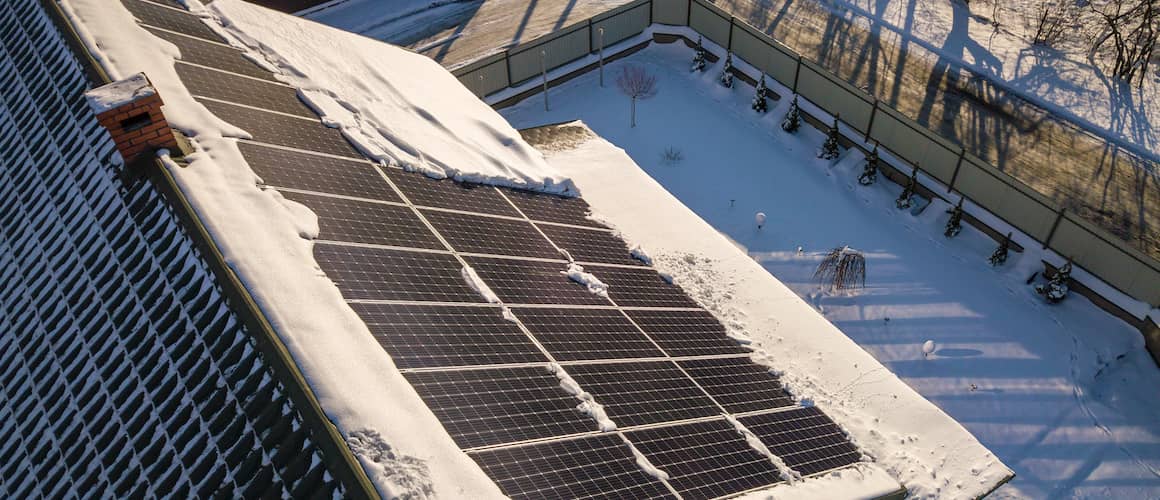 Snow On Solar Panels What You Should Know Rocket Solar