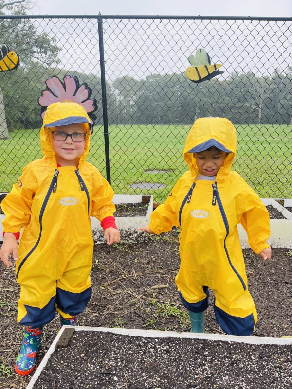 to the Quogue School PreKindergarten Page.