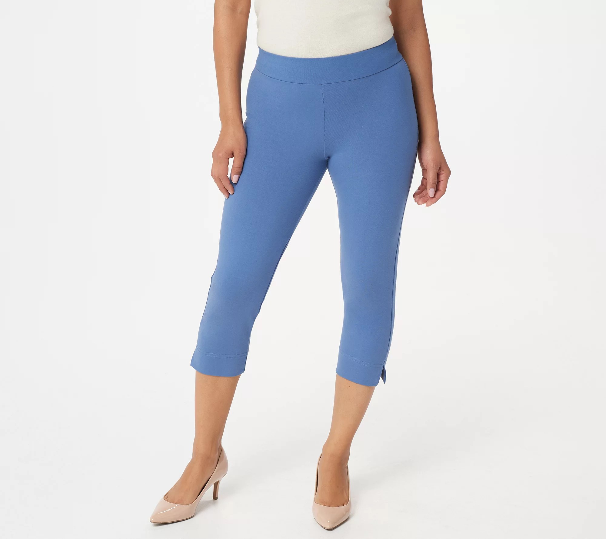 Women with Control Petite Contour Waist PullOn Capri Pants