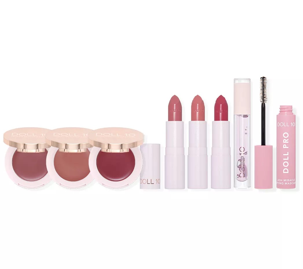 Doll 10 Glow Getter 8Piece Holiday Collection with Gift Bags