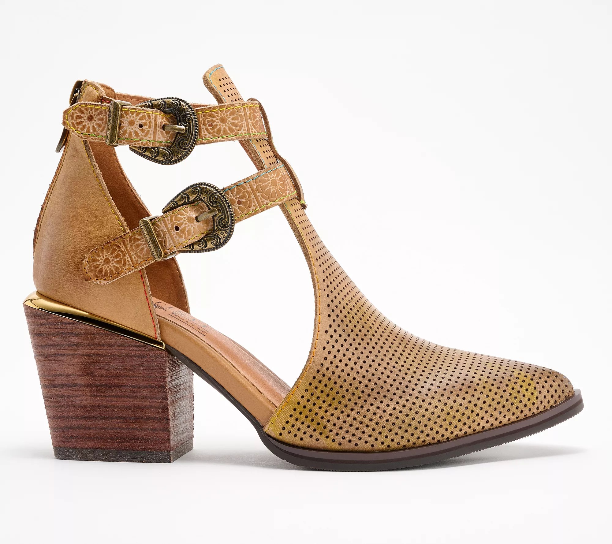 L'Artiste by Spring Step Adjustable Ankle Boots Daretobe